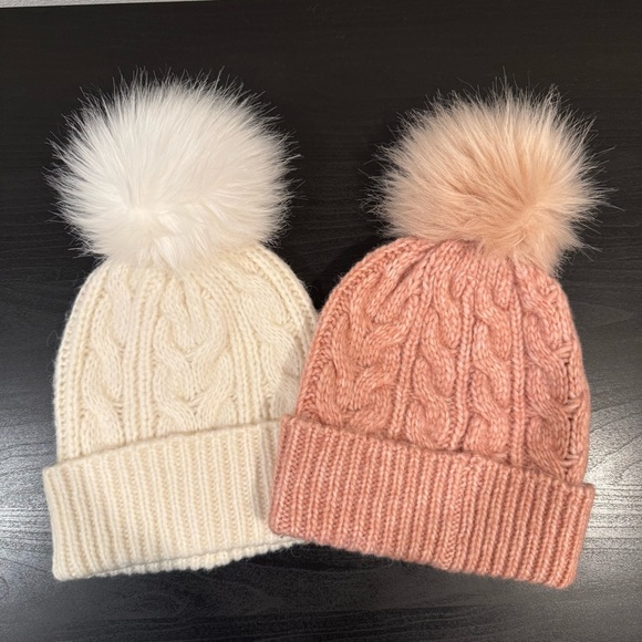 LOFT Accessories - Loft Cozy Knit Pom-Pom Beanie Set - Cream & Pink